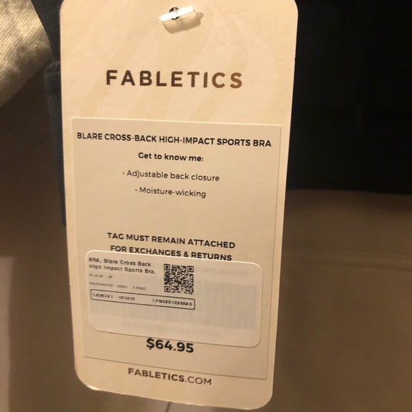 Sold on Curtsy - Picture 4 of 4